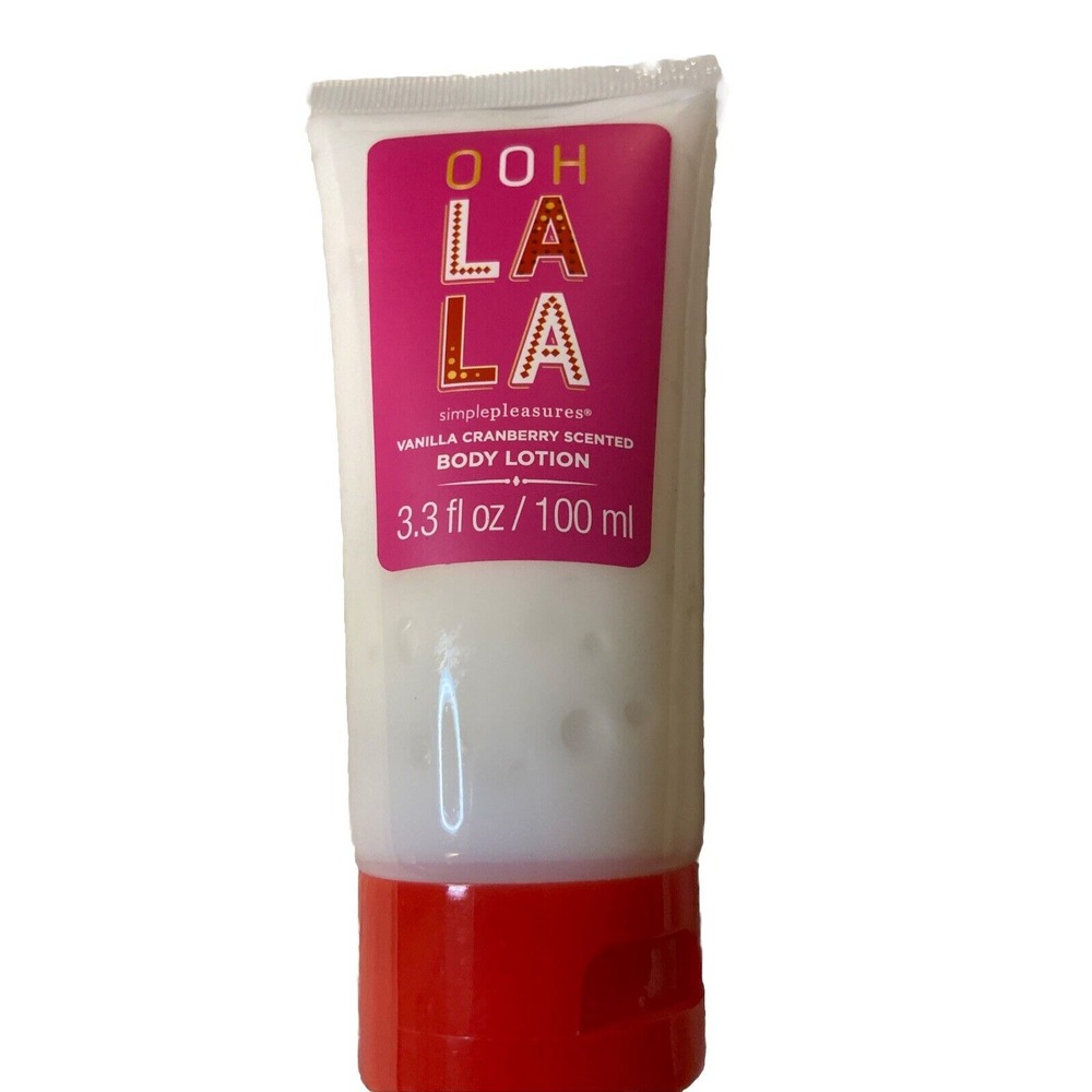 New‎ Simple Pleasures Vanilla & Cranberry Body Lotion 3.3 Fl Oz 100 ml Sealed